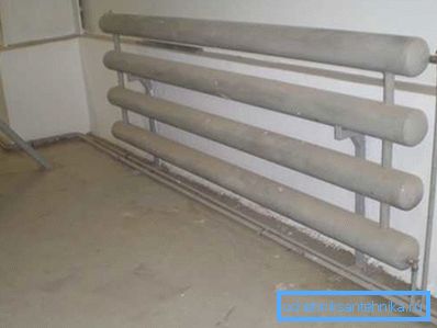Bateria w obszarze produkcyjnym. Bateria w obszarze produkcyjnym.