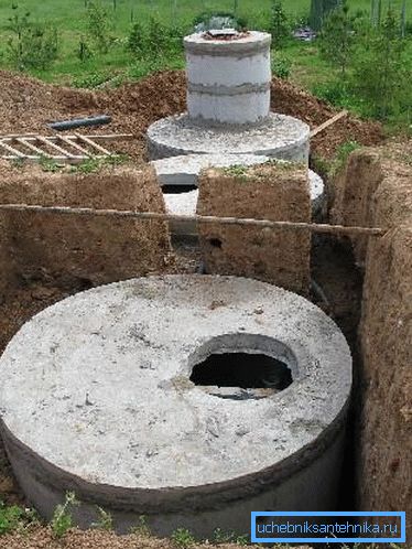 Konstrukcje betonowe mają zazwyczaj duże wymiary. Konstrukcje betonowe mają zazwyczaj duże wymiary.