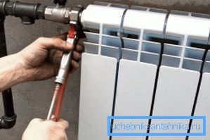 Promiennik bimetalowy doskonale nadaje się do montażu w mieszkaniach z centralnym ogrzewaniem Promiennik bimetalowy doskonale nadaje się do montażu w mieszkaniach z centralnym ogrzewaniem