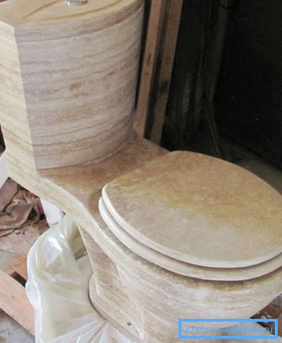 Do produkcji toalety można stosować bardzo egzotyczne materiały. Do produkcji toalety można stosować bardzo egzotyczne materiały.