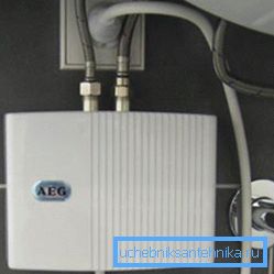 Modele elektryczne mogą być dość kompaktowe. Modele elektryczne mogą być dość kompaktowe.