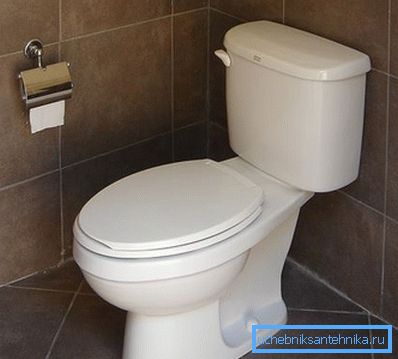 Toaleta fajansu jest nie do odróżnienia od porcelanowej, ale właściwości konsumenta tych ostatnich są znacznie wyższe. Toaleta fajansu jest nie do odróżnienia od porcelanowej, ale właściwości konsumenta tych ostatnich są znacznie wyższe.