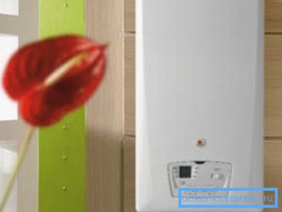 Kocioł na zawiasach.