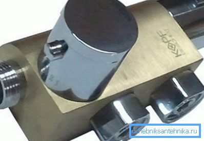 Hydraulika nie ma fundamentalnych różnic. Hydraulika nie ma fundamentalnych różnic.