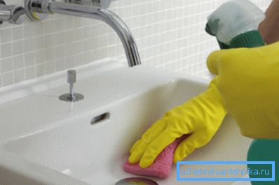 Odporność chemiczna materiału wychodzi na wierzch Odporność chemiczna materiału wychodzi na wierzch