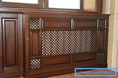Imitacja naturalnego drewna z płyt MDF.