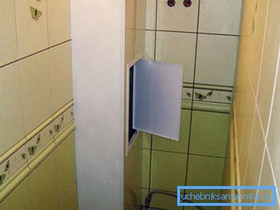 2777 Z plastikowych paneli