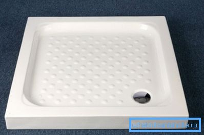 Wyroby ceramiczne są umieszczane bezpośrednio na powierzchni. Wyroby ceramiczne są umieszczane bezpośrednio na powierzchni.