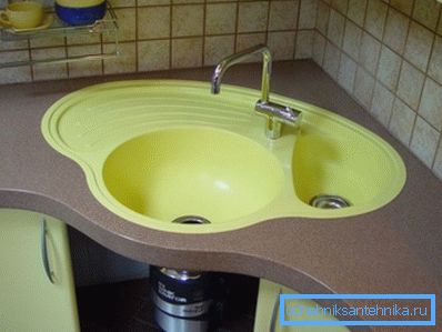 Ceramiczna miska. Ceramiczna miska.