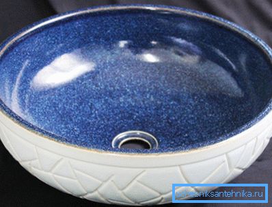 Umywalka sufitowa ceramiczna Umywalka sufitowa ceramiczna