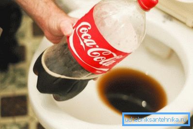 Coca-Cola jest skutecznym narzędziem do czyszczenia kanalizacji Coca-Cola jest skutecznym narzędziem do czyszczenia kanalizacji