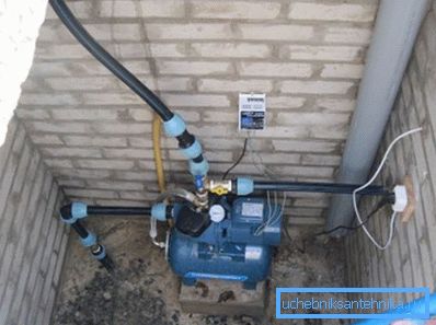 Amatorskie zdjęcie zainstalowanej pompy powierzchniowej Amatorskie zdjęcie zainstalowanej pompy powierzchniowej