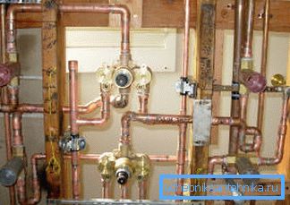 Miedziana instalacja hydrauliczna wygląda spektakularnie Miedziana instalacja hydrauliczna wygląda spektakularnie