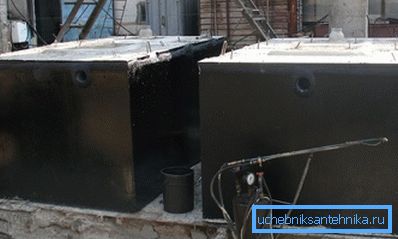 Metalowy zbiornik ścieków Metalowy zbiornik ścieków