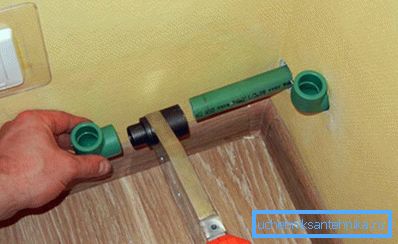 Instalacja dopływu wody eyeliner polipropylenowej. Instalacja dopływu wody eyeliner polipropylenowej.
