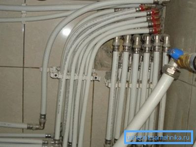 Instalacja ogrzewania podmiejskiego z wykorzystaniem rurociągów metalowo-plastikowych