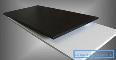 Na zdjęciu - ceramiczne promienniki podczerwieni Na zdjęciu - ceramiczne promienniki podczerwieni
