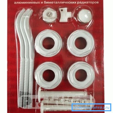 Na zdjęciu - zestaw do instalacji baterii aluminiowej Na zdjęciu - zestaw do instalacji baterii aluminiowej