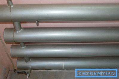 Na zdjęciu - spawany rejestr rurki o średnicy 150 mm. Na zdjęciu - spawany rejestr rurki o średnicy 150 mm.