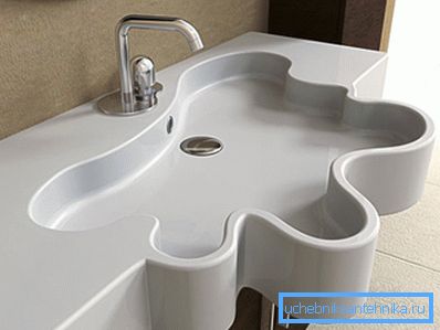 Oryginalny design blatu zlewu. Oryginalny design blatu zlewu.