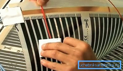 Przyłącze czujnika temperatury Przyłącze czujnika temperatury