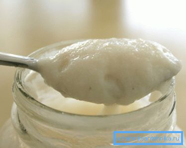 Podczas fermentacji uwalnia się dwutlenek węgla. Podczas fermentacji uwalnia się dwutlenek węgla.