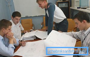 Projekt można przygotować samemu, ale lepiej powierzyć ten biznes specjalistom. Projekt można przygotować samemu, ale lepiej powierzyć ten biznes specjalistom.