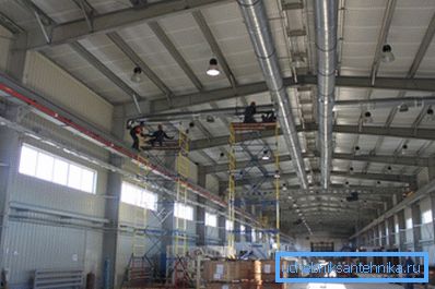 Proces instalacji systemu wentylacyjnego Proces instalacji systemu wentylacyjnego