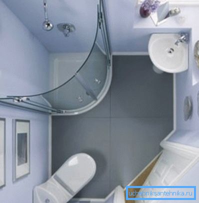 Kątowa lokalizacja urządzeń sanitarnych w połączonej łazience. Kątowa lokalizacja urządzeń sanitarnych w połączonej łazience.