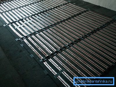2044 Palowanie i połączenie elektryczne