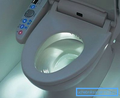 Toaleta wyposażona w najnowszą technologię Toaleta wyposażona w najnowszą technologię