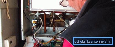 Urządzenia z blokiem regulacji są trudniejsze do zainstalowania, ale łatwiejsze do kontrolowania. Urządzenia z blokiem regulacji są trudniejsze do zainstalowania, ale łatwiejsze do kontrolowania.