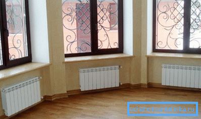 Urządzenia powinny być najlepiej umieszczone pod oknami. Urządzenia powinny być najlepiej umieszczone pod oknami.