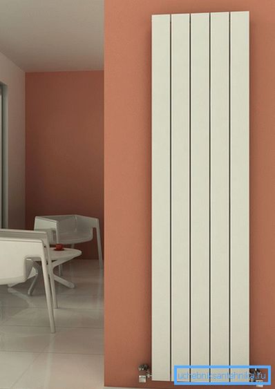 Pionowy radiator aluminiowy Pionowy radiator aluminiowy