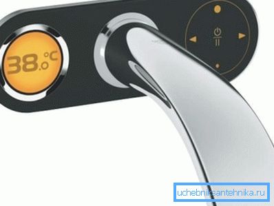Wbudowany model z ekranem LCD